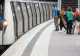 Tentativă de sinucidere la metrou. Mecanicul de tren a reușit să evite în ultimul timp tragedia. Victima e în stare gravă