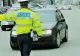 Doi poliţişti de la Rutieră, loviţi de o maşină în timp ce dirijau traficul - Ei au fost luați pe capotă și au ajuns de urgență la spital
