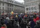 Protest anti-restricții în Capitală. Diana Șoșoacă, discurs delirant - Instigă lumea la nerespectarea măsurilor sanitare