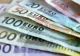 Pușculiță cu 85.000 de euro, pierdută pe stradă. Găsitorul a predat-o la poliție. Posibilul proprietar, interogat de anchetatori