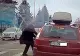VIDEO - Altercație în trafic - Doi șoferi s-au luat la bătaie, în Râmnicu Vâlcea