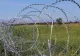 Soluția Ciprului pentru a stopa trecerea migranților în UE: un gard de sârmă ghimpată de cel puțin 11 km - FOTO