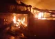 INCENDIU de mari dimensiuni într-o localitate din Caraș-Severin! Trei case au ars, iar o persoană a fost rănită