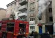 Incendiu într-un bloc din Hunedoara! Doi tineri au stat atârnați de geam, la etajul 4, de frica flăcărilor! 