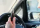 Șofer prins gonind cu 120 km/h. Polițiștii, șocați de ce au găsit la percheziții