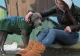 A fost agresată sexual de 4 colegi de clasă. După 2 ani, mama ei descoperă ceva tulburător în baie