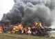 FOTO Alertă de poluare la Simeria, din cauza unui incendiu cu degajări masive de fum TOXIC