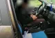 VIDEO | Un șofer beat a adormit la volan și a încurcat traficul într-o intersecție din Galați