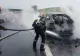 Panică pe A1: Autoturism în flăcări, pompierii au intervenit 