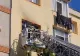 Incendiu puternic într-un bloc din Pitești. Locatari salvați cu autoscara