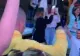 VIDEO Petrecere antirestricții cu zeci de participanți, la Văliug. Polițiștii îi caută pe participanți