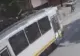 VIDEO Anchetă la STB, după imaginile cu tramvaiul care a fost pe punctul de a lovi doi copii și pe mama lor