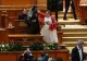Chestorul Senatului, Sergiu Vlad, o acuză pe Diana Șoșoacă de agresiune fizică: „Mă gândesc la plângere penală”