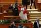  Chestorul Senatului a depus plângere împotriva Dianei Șoșoacă: Eram obișnuiți doar cu agresivitatea ei verbală, acum a început să bată senatorii