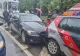 Șoferul DROGAT care a lovit 15 mașini și un tramvai a încercat să calce un PIETON, înainte de accident - VIDEO