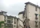 Un bloc din China s-a PRĂBUȘIT: Cel puțin 3 oameni au murit, 12 sunt dați dispăruți sub dărâmături VIDEO