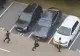VIDEO ȘOCANT Tânăr snopit în bătaie de 3 agresori, într-o parcare din Brașov