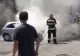 Mașină în flăcări, pe o stradă aglomerată din Bistrița - VIDEO