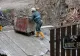 Minerii din Suceava, ÎN GREVĂ, din cauza închiderii minelor de uraniu! Ministerul Energiei, chemat la DIALOG despre CONCEDIERI