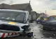 FOTO Impact FRONTAL între o autoutilitară și un autoturism, în județul Cluj! Trei persoane au ajuns la spital