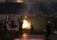 Proteste violente în Grecia din cauza vaccinării. Manifestanţii au atacat forțele de ordine VIDEO