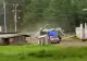 Scene ȘOCANTE în Mexic! Un elicopter a lovit un microbuz în timp ce ateriza: Cel puțin 3 răniți