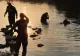 Tragedie în Arad. Un adolescent s-a înecat în Mureș, după ce a intrat în apă să se răcorească