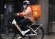 Fost ministru în Afganistan, acum livrează pizza pe bicicletă, în Germania