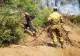 A doua zi a pompierilor români în lupta cu flăcările din Grecia mistuită de incendiile uriașe