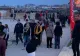 VIDEO - Scandal în Vama Veche între maneliști și rockeri - O boxă a fost distrusă