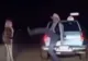 VIDEO | Verificare în pași de dans. Un bărbat a fost la un pas să scape de poliție după un control pentru alcool
