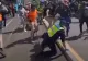 VIDEO Proteste ale antivacciniștilor în mai multe țări - Violențe și sute de arestări