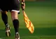 VIDEO | Aşa ceva nu s-a mai întâmplat! Cum a fost incendiată maşina arbitrilor de către suporterii furioşi