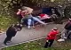 VIDEO | Bătaie într-un parc din Baia Mare. 2 adolescente și-au împărți pumni și palme sub privirile oamenilor