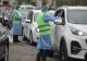 Coadă la vaccinarea drive thru, în Capitală. Cât așteaptă oamenii pentru a se imuniza