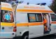 Accident TERIBIL la Craiova! Un șofer a intrat cu mașina într-o stație de tramvai: două tinere au fost rănite