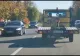 Imagini revoltătoare surprinse în trafic. Un câine a fost legat de platforma unei camionete, în Caraș-Severin