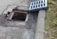 Descoperire halucinantă într-un canal înfundat din județul Brașov. Ce au scos la suprafață după ore întregi de chin