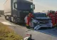 FOTO + VIDEO | O femeie a scăpat ca prin minune după ce mașina în care se afla a fost strivită între două TIR-uri, pe centura din Craiova