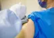 Franța dezbate obligativitatea vaccinului. Amenzi dure pentru cei care refuză imunizarea