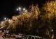 FOTO | BUCUREȘTIUL se îmbracă în haine de SĂRBĂTOARE! A început MONTAREA decorațiunilor de CRĂCIUN 