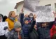 Continuă protestele în județul codaș la vaccinare. Părinți, elevi și profesori cer prezență fizică