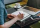 Un lanț de magazine testează săptămâna de lucru de patru zile. Tot mai multe țări recurg la acest program