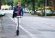 DECIZIE. Capitala europeană care limitează viteza scuterelor electrice la 10 km/h