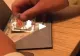 VIDEO – A lăsat bacșiș un prezervativ la nota de plată și apoi a filmat reacția ospătăriței – Imaginile au devenit virale