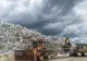 Bombă ecologică la Baia Mare. Munți de gunoaie printre blocuri și șobolani. Autoritățile depozitează gunoiul ilegal