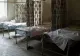 Tânăra cu dizabilități ținută la pat 6 luni cu piciorul rupt a fost operată. Parchetul a deschis dosar penal 