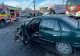 FOTO Impact VIOLENT între un camion încărcat cu butelii și un autoturism, în județul Prahova. Pericol de EXPLOZIE: Trafic complet BLOCAT