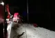 Incident șocant, în Brașov: mașină intrată într-un cap de pod, după ce o creangă s-a prăbușit peste ea - o victimă