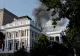 INCENDIU VIOLENT în Cape Town. Arde sediul parlamentului Africii de Sud VIDEO
